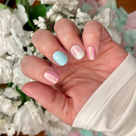 Holiday Color Street Bundle - Picture 2 of 5